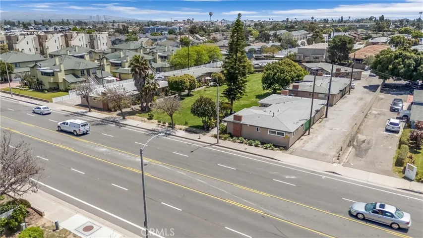 617 Victoria Street, Costa Mesa, California 92627