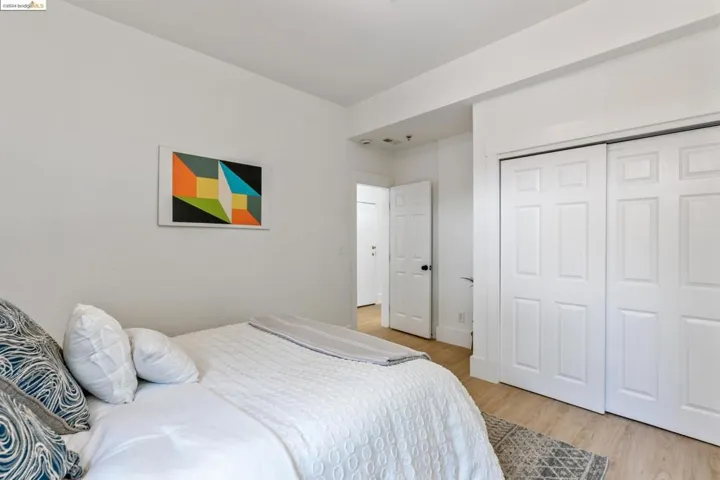 469 Jean C, Oakland, California 94610