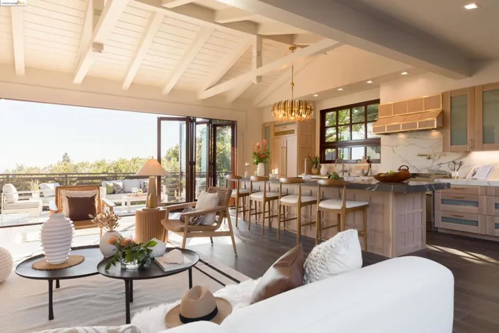 291 The Uplands, Berkeley, California 94705