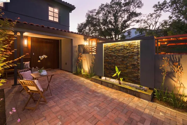 291 The Uplands, Berkeley, California 94705