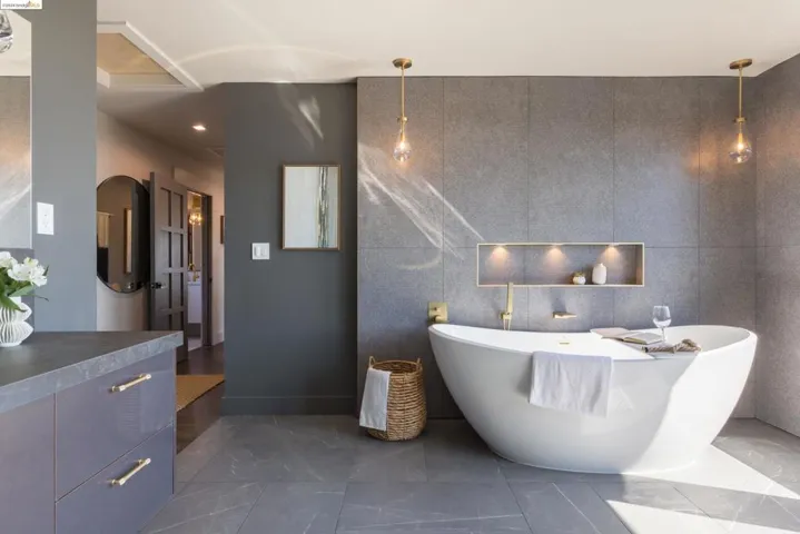 291 The Uplands, Berkeley, California 94705