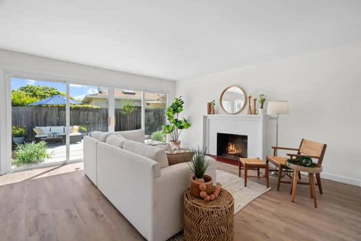 Living room with fireplace