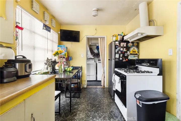 inside laundry at front house