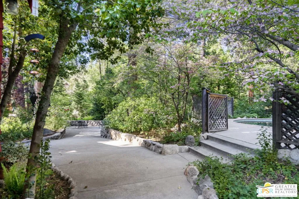 54520 S Circle Drive, Idyllwild, California 92549 home-pic-37