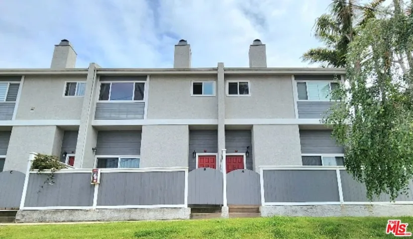1916 Matthews Avenue B, Redondo Beach, California 90278