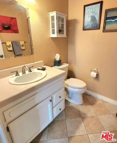 1916 Matthews Avenue B, Redondo Beach, California 90278
