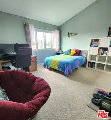 1916 Matthews Avenue B, Redondo Beach, California 90278
