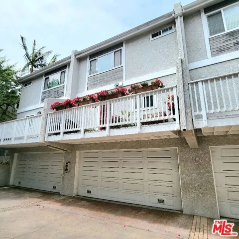 1916 Matthews Avenue B, Redondo Beach, California 90278
