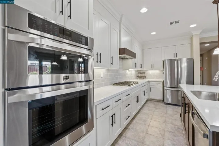 3039 Castle Rock Loop, Discovery Bay, California 94505
