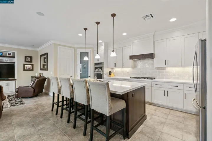 3039 Castle Rock Loop, Discovery Bay, California 94505