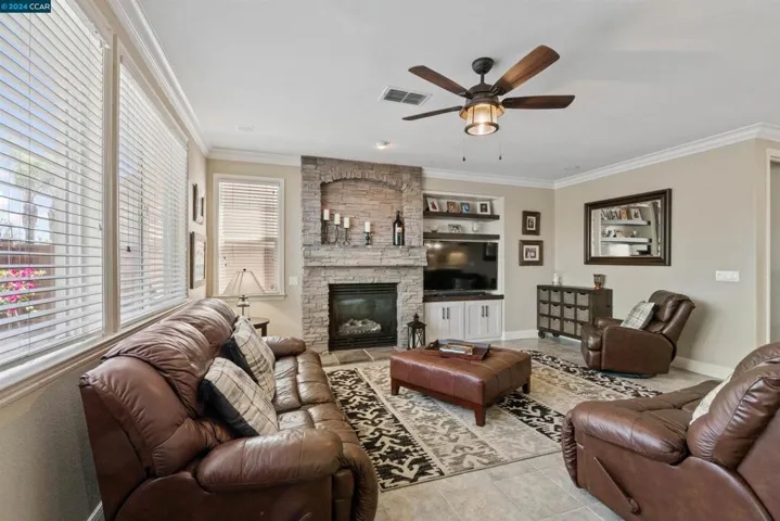 3039 Castle Rock Loop, Discovery Bay, California 94505