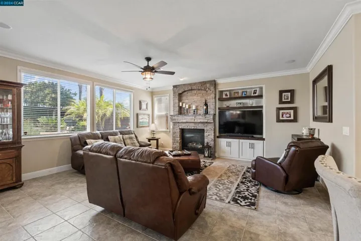 3039 Castle Rock Loop, Discovery Bay, California 94505