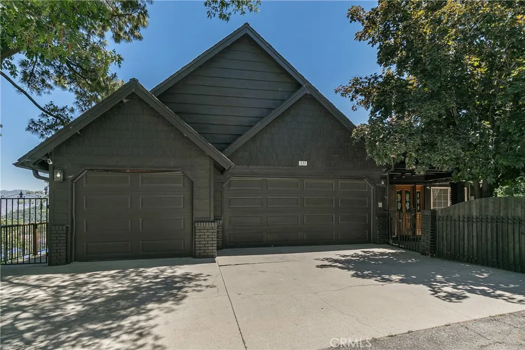 537 Canyon View Road, Lake Arrowhead, California 92321 home-pic-39
