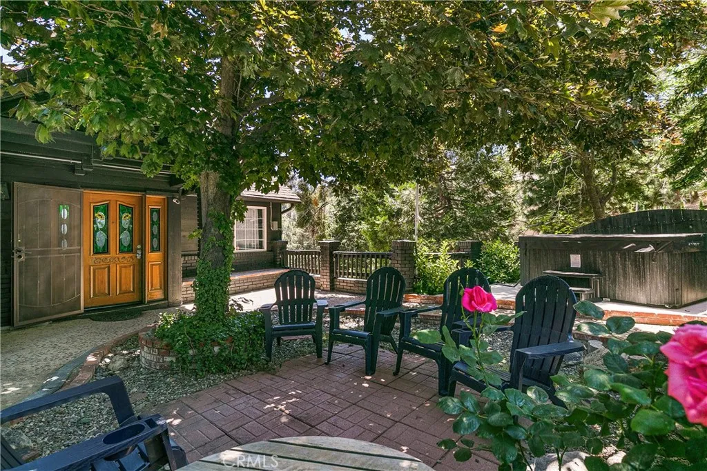 537 Canyon View Road, Lake Arrowhead, California 92321 home-pic-36