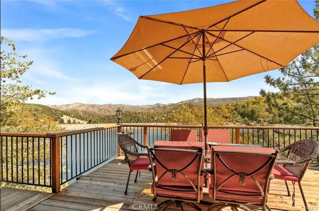 537 Canyon View Road, Lake Arrowhead, California 92321 home-pic-9