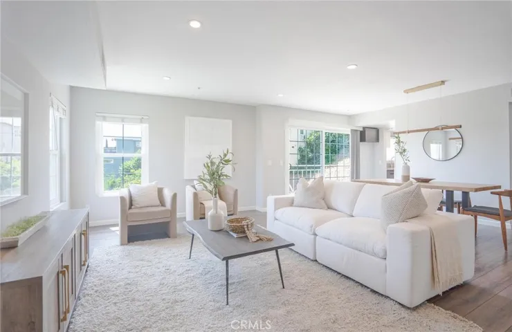 4760 Templeton Street 3223, Los Angeles, California 90032