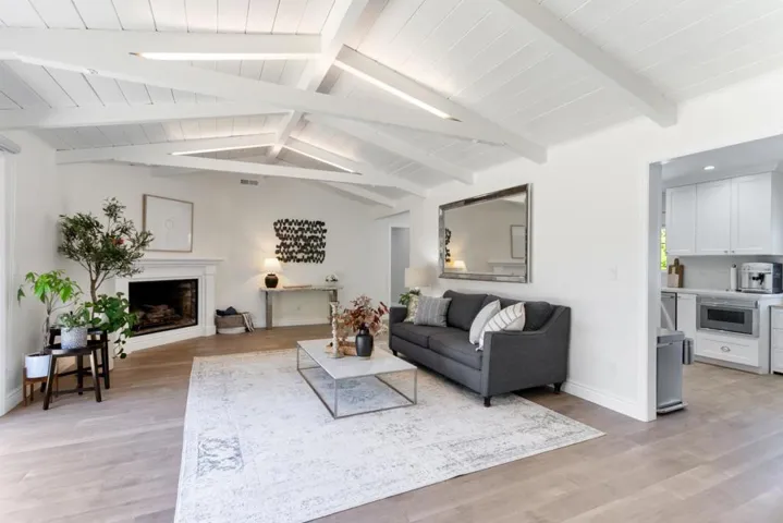 12771 Regan Lane, Saratoga, California 95070