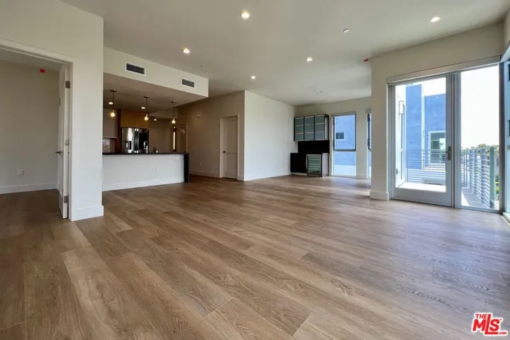 1001 N Fairfax Avenue Ph3, West Hollywood, California 90046