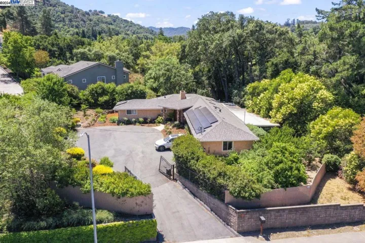 4910 Alhambra Ave, Martinez, California 94553