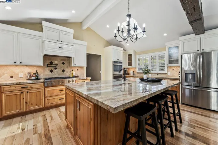 4910 Alhambra Ave, Martinez, California 94553