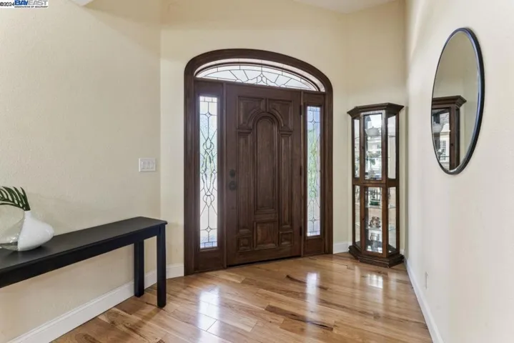 4910 Alhambra Ave, Martinez, California 94553