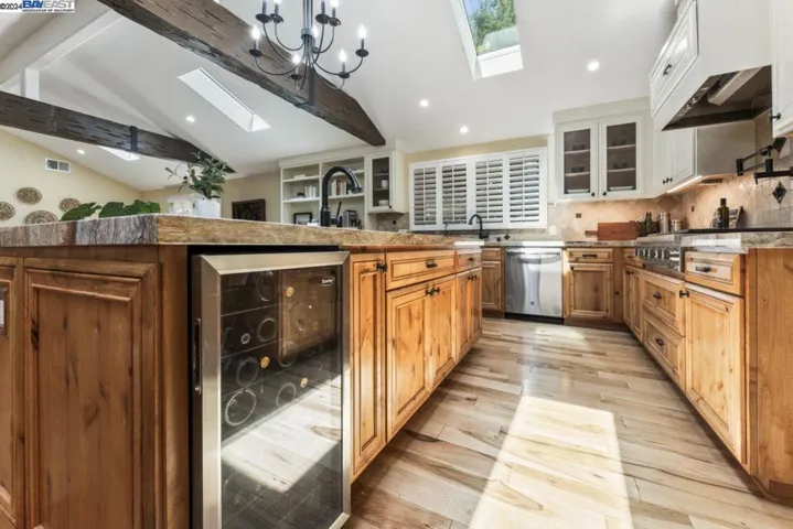 4910 Alhambra Ave, Martinez, California 94553