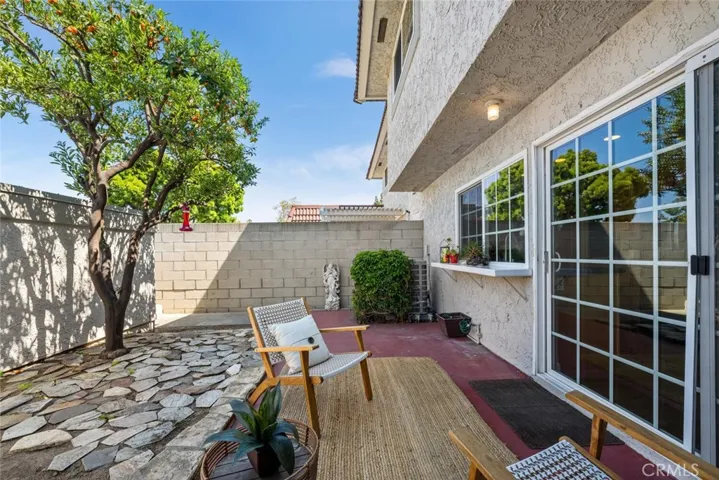 11255 Knott Avenue, Cypress, California 90630