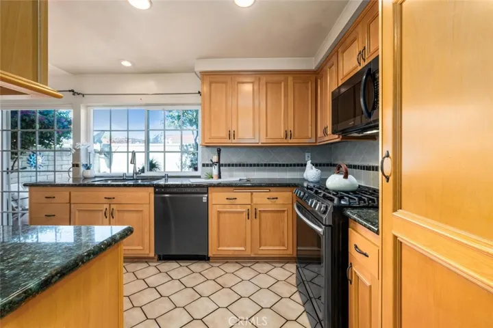 11255 Knott Avenue, Cypress, California 90630