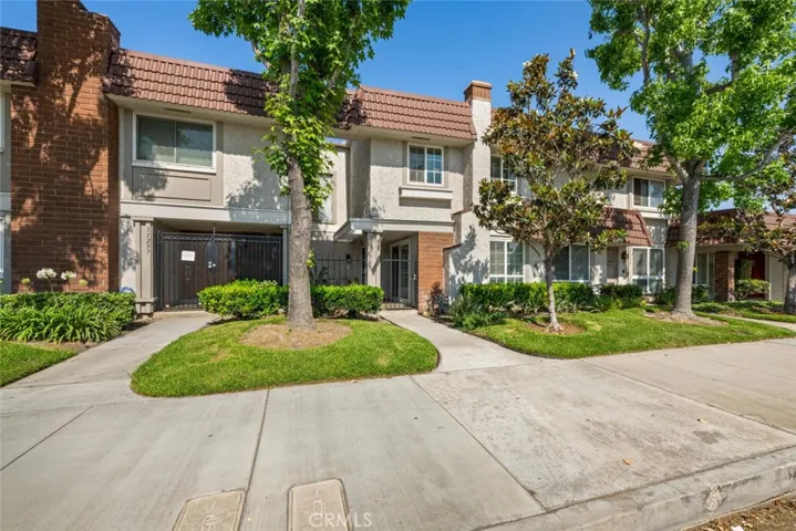 11255 Knott Avenue, Cypress, California 90630