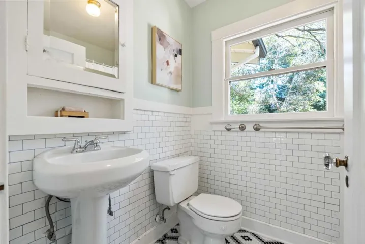 246 Palo Alto Avenue, Palo Alto, California 94301