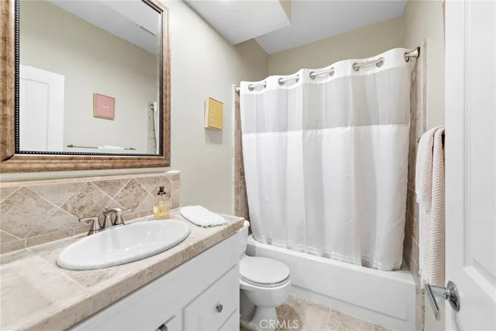 32 Vista Del Mar, Dana Point, California 92629
