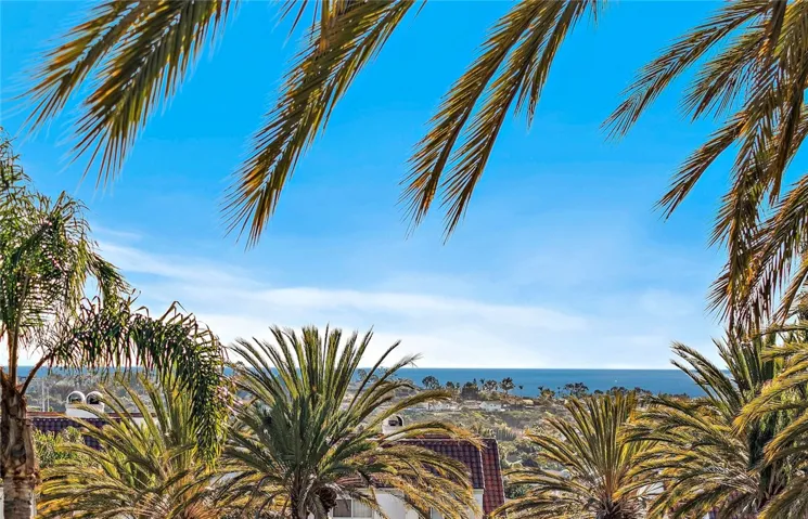 32 Vista Del Mar, Dana Point, California 92629