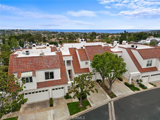 32 Vista Del Mar, Dana Point, California 92629