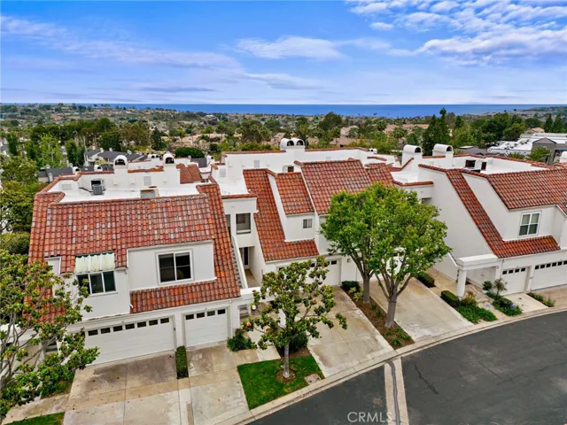 32 Vista Del Mar, Dana Point, California 92629