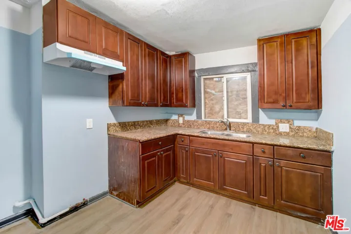 995 N G Street, San Bernardino, California 92410