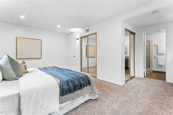 2967 Mindanao Drive, Costa Mesa, California 92626
