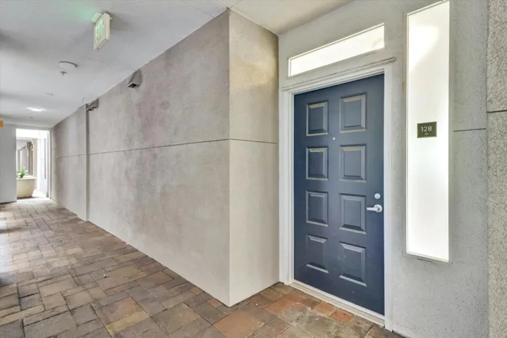 3901 Lick Mill Boulevard 128, Santa Clara, California 95054