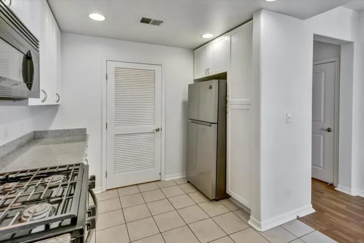 3901 Lick Mill Boulevard 128, Santa Clara, California 95054