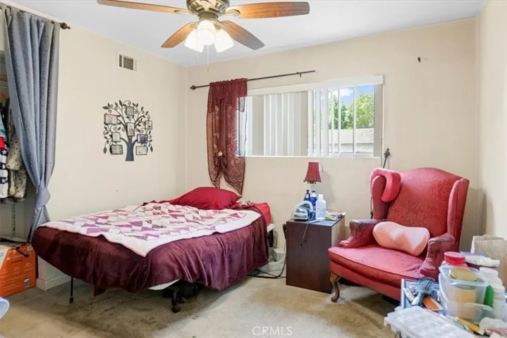 Bed Room