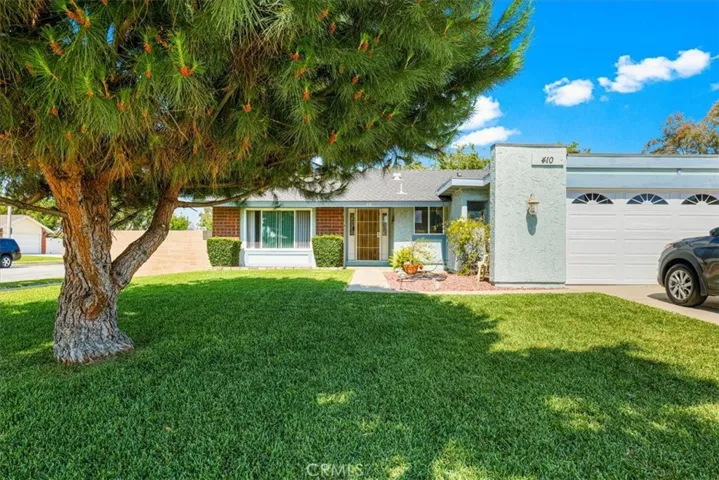 410 N Leaf Circle, Anaheim Hills, California 92807