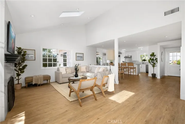 Expansive living space with lots of light and functionality!