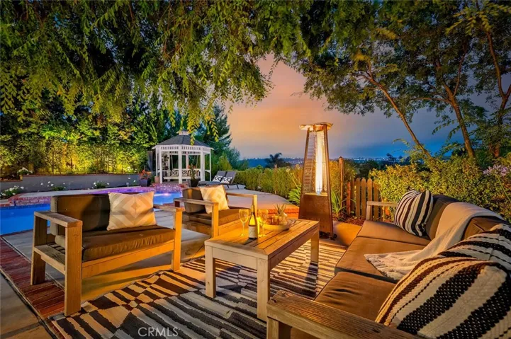Enjoy a very serene and private backyard!