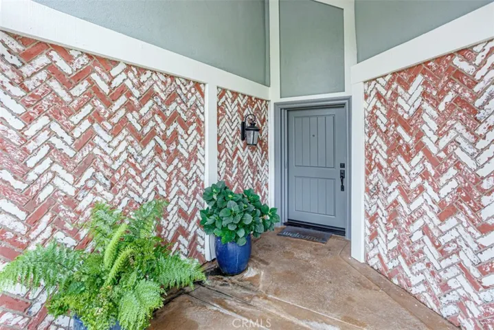 639 S Scout Trail, Anaheim, California 92807