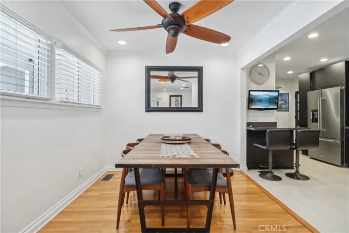 10245 Newhome Avenue, Sunland, California 91040