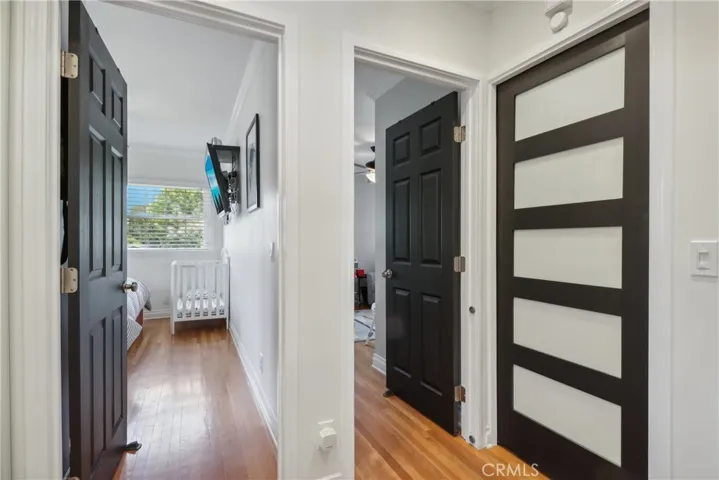 10245 Newhome Avenue, Sunland, California 91040
