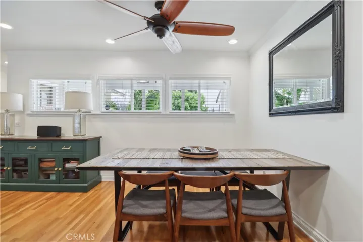10245 Newhome Avenue, Sunland, California 91040