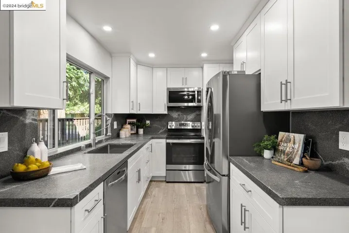 1961 Countrywood Ct, Walnut Creek, California 94598