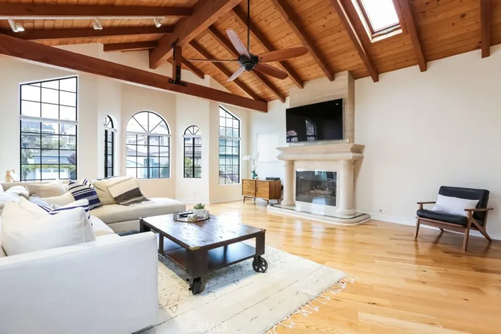 1640 Haynes Lane, Redondo Beach, California 90278