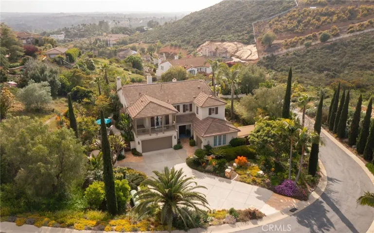 733 Vista Point Circle, Vista, California 92084