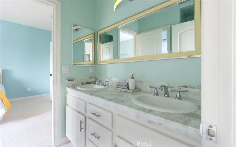 733 Vista Point Circle, Vista, California 92084